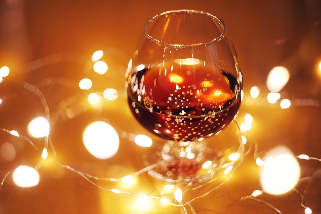 découvrez le light red wine, un vin rouge léger et fruité, parfait pour accompagner vos repas estivaux ou vos apéritifs. idéal pour ceux qui recherchent une expérience gustative douce et rafraîchissante.