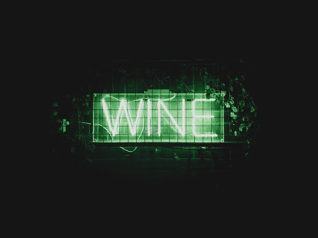 découvrez l'univers du sweet wine : des vins doux aux arômes fruités, parfaits pour accompagner vos desserts ou pour une dégustation raffinée. conseils, accords et meilleures bouteilles.